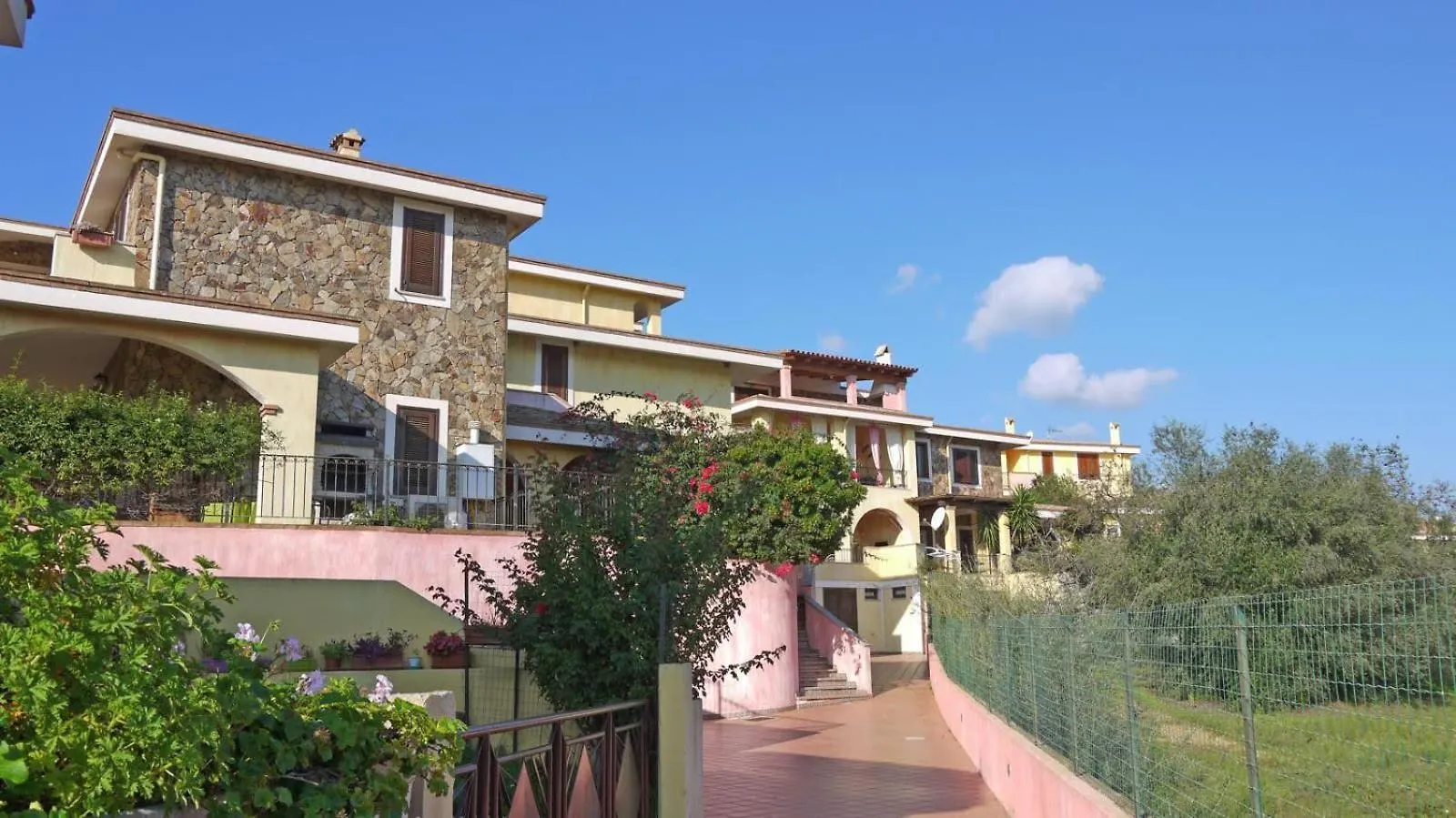 Apartment Appartamenti Delle Residenze Di Villasimius Italien