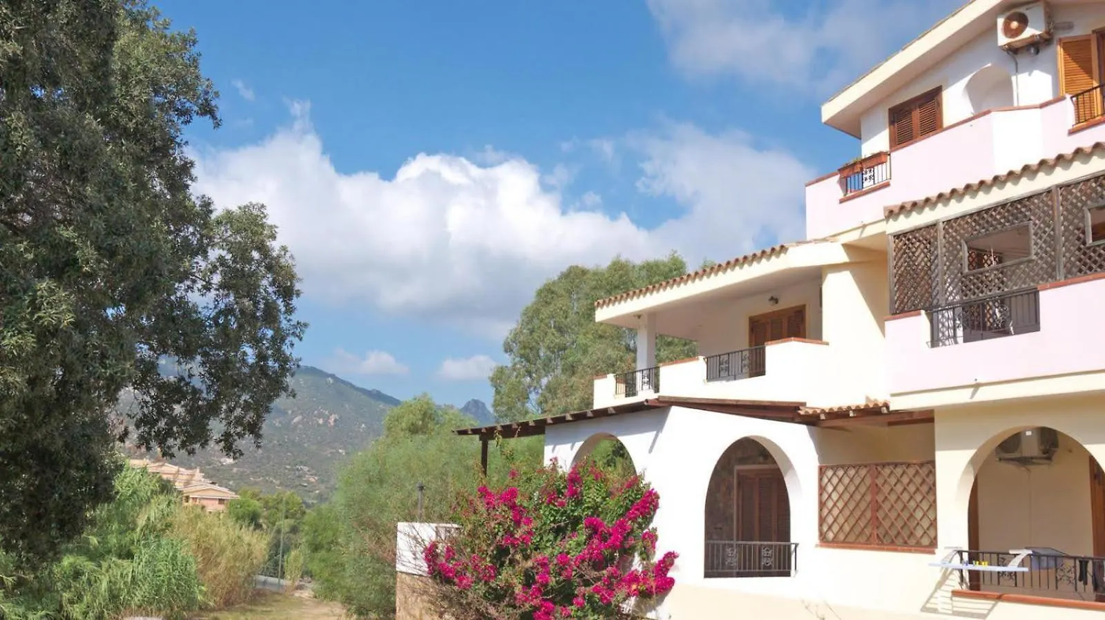 Appartamenti Delle Residenze Di Villasimius 0*,